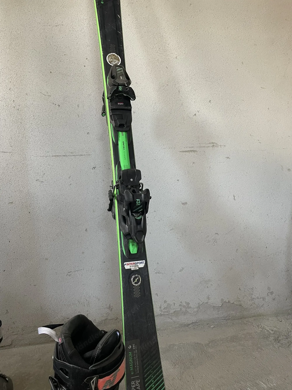 Ski E-Magnum Super Shape 