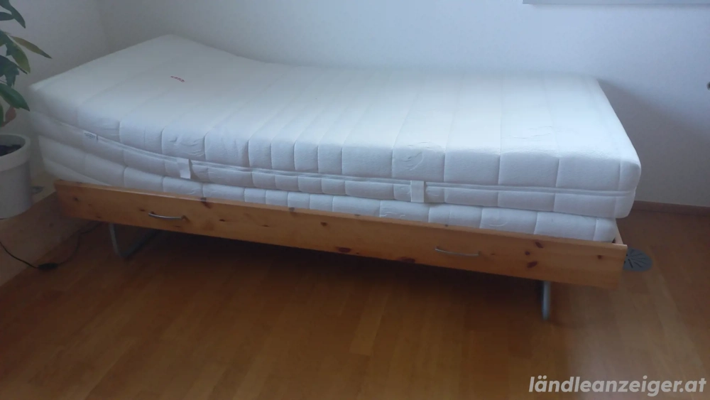 Gästebett mit 2 Matratzen