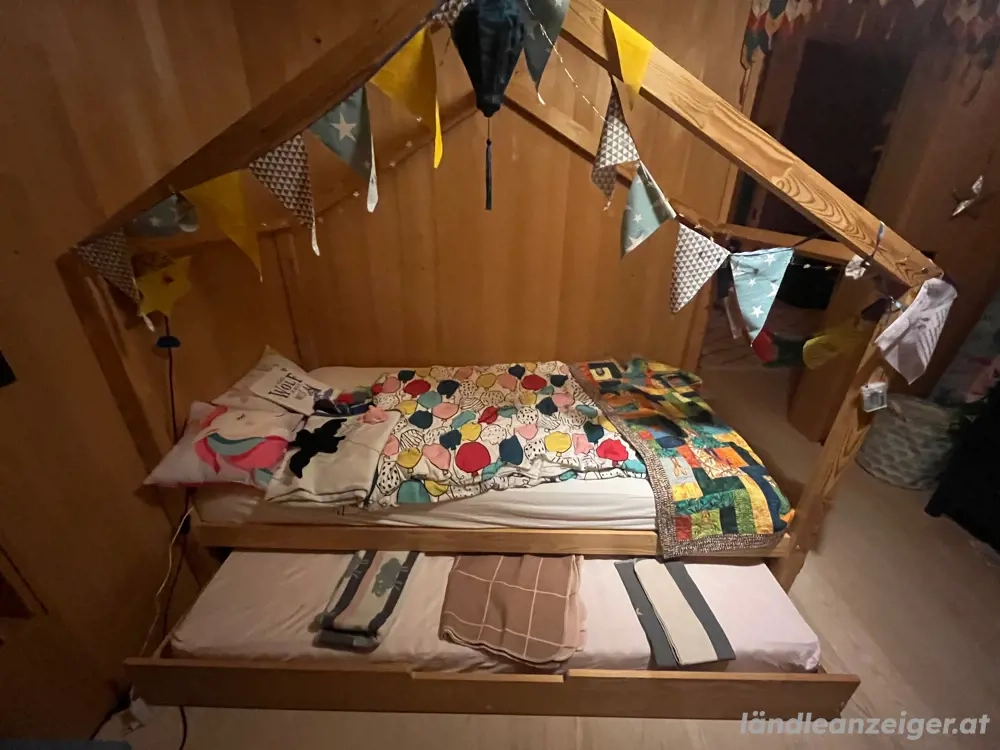 "Neu" Kinderbett "Treetale" Hausbett aus Vollholz 190x90 