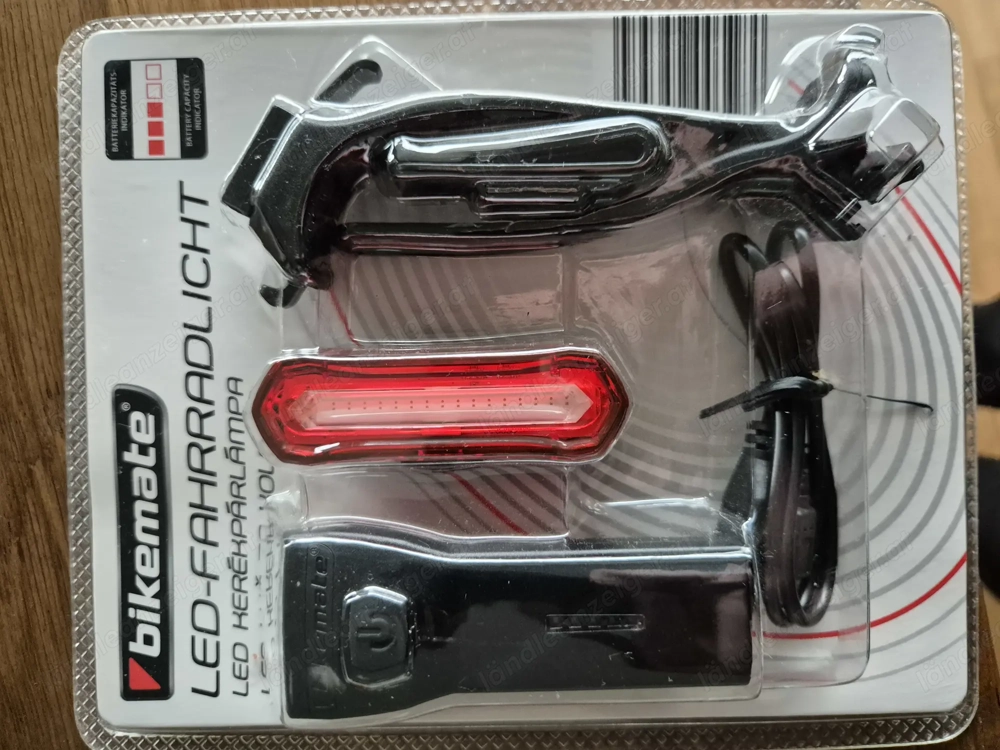 LED-Fahhradlicht Originalverpackt mit Akku