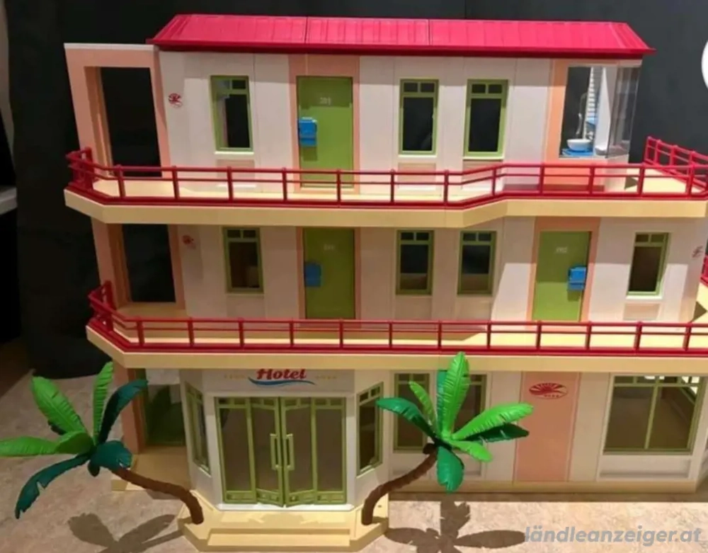 Playmobil Fun Hotel 5265+ 5269 + 70434
