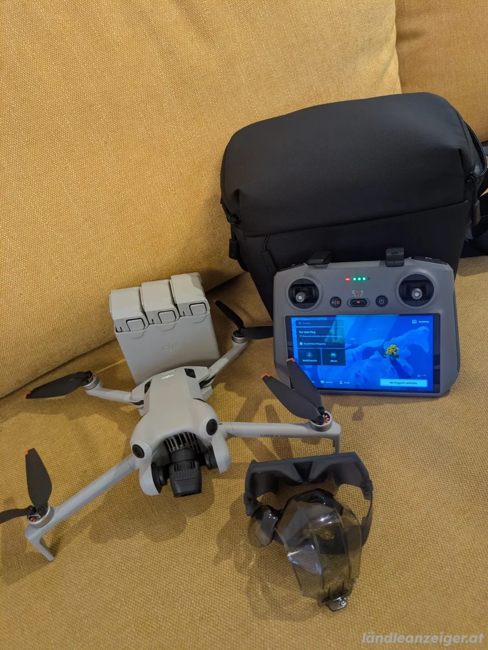 DJI Mini 4 Pro Fly More Set RC 2 