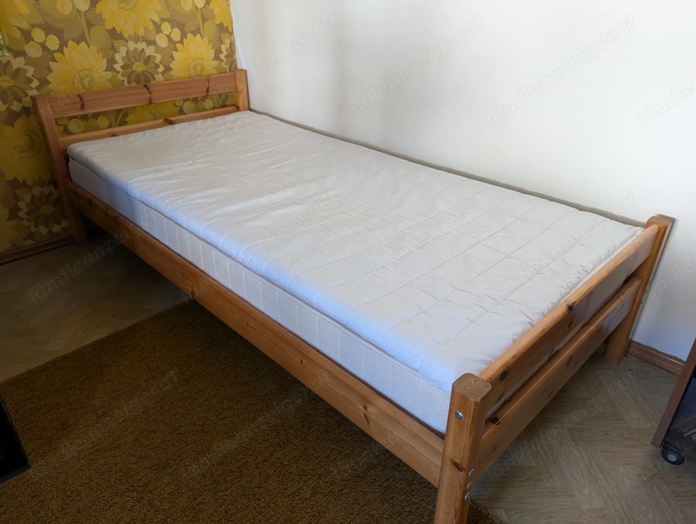 Bettgestell Vollholz