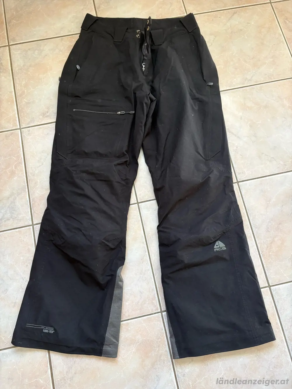 Herren Schihose "Nike" neu, ungetragen, Gr. S Skihose