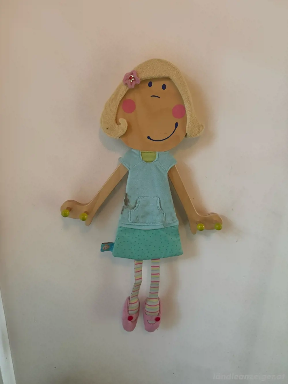 Kleidergarderobe für Kinder