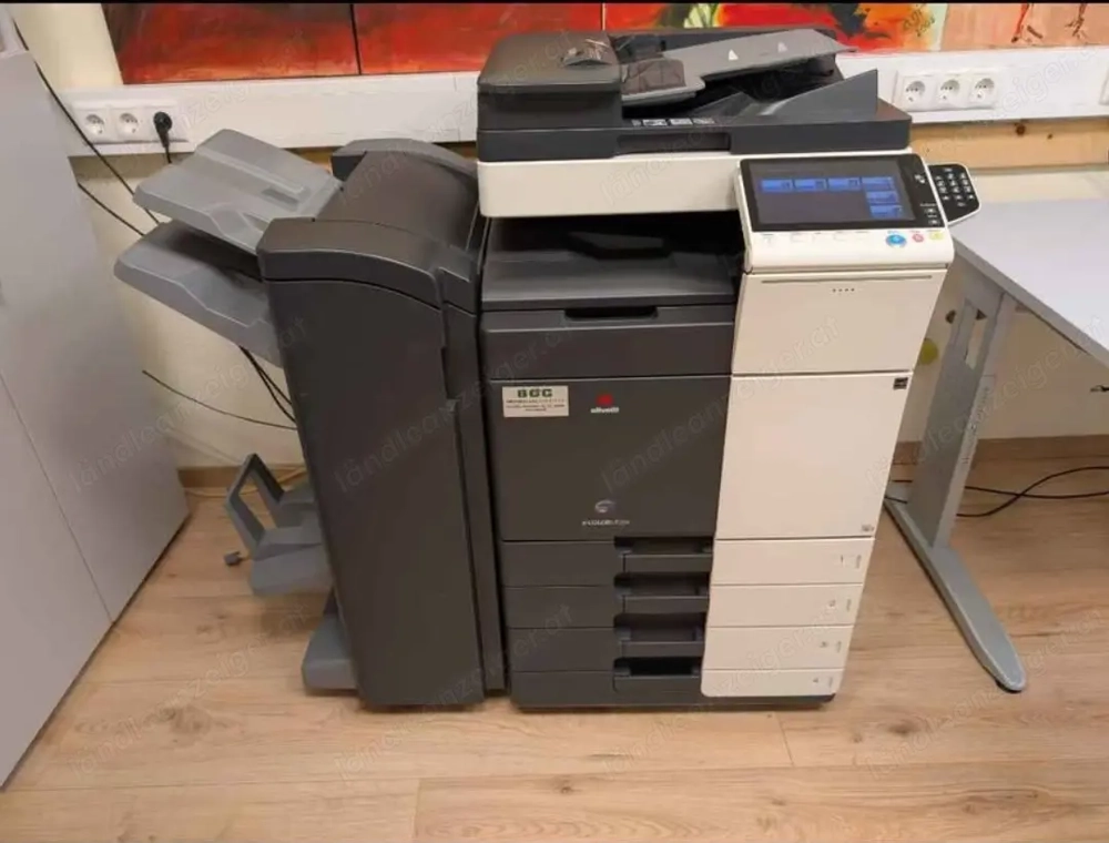 Drucker und Scanner von Oluvetti