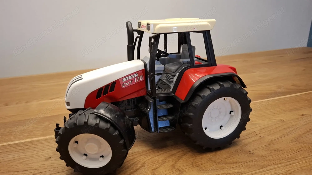 Bruder Steyr CVT 170 Traktor