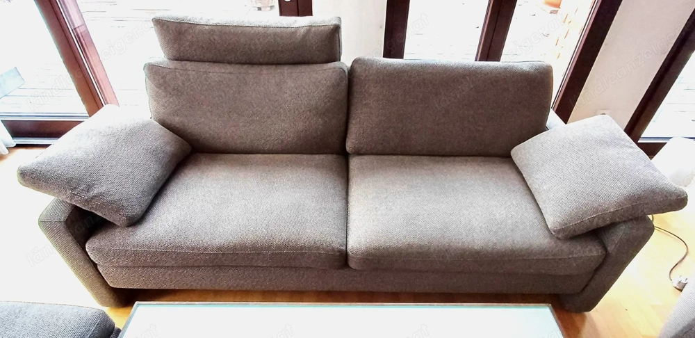 Sofa   Sessel   Hocker und Couchtisch 