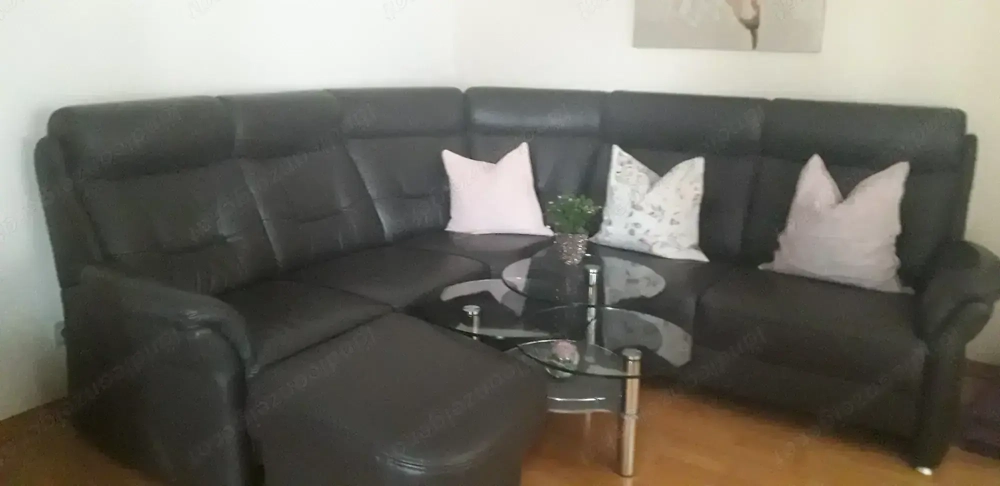 Ledercouch günstig zu verkaufen 