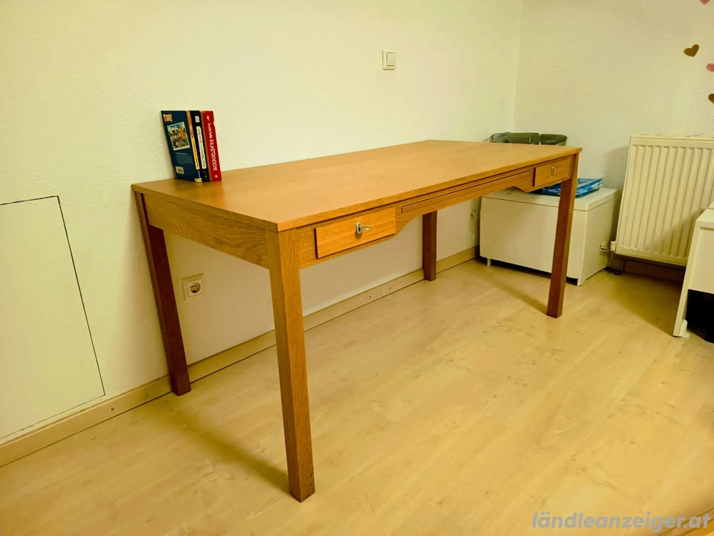 Schreibtisch 150x75 Echtholz