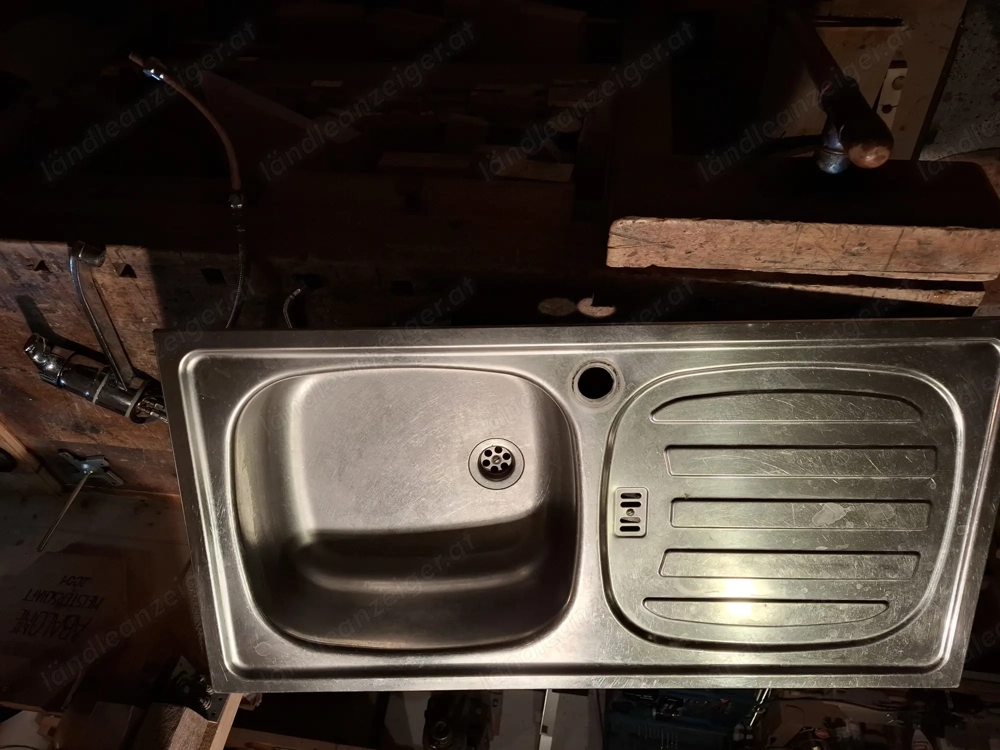 Abwasch mit Armatur zu  verschenken