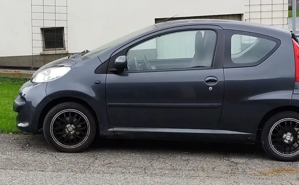 Peugeot 107