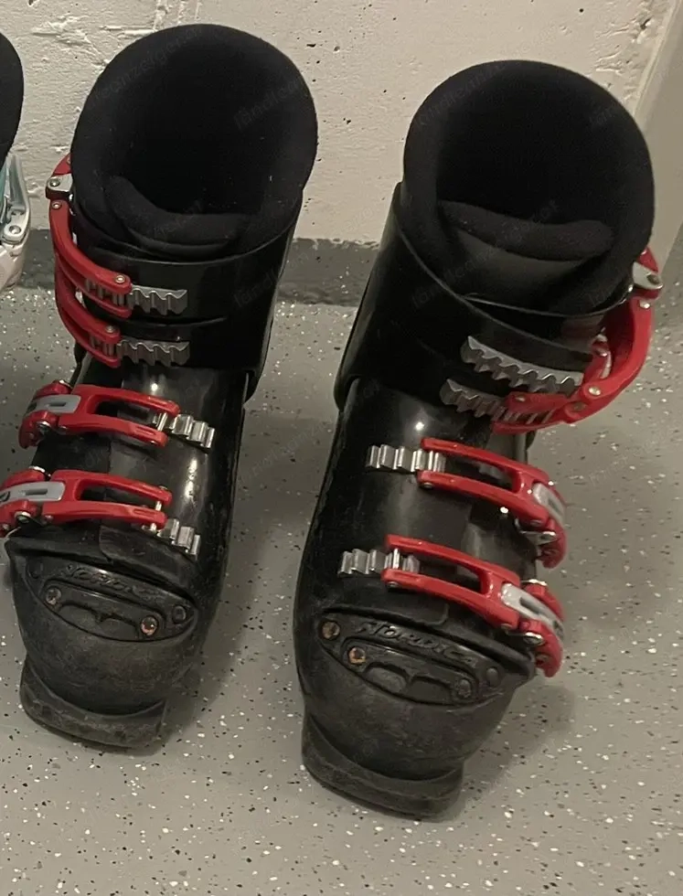 Kinder Skischuh Nordica, ca. Gr. 31