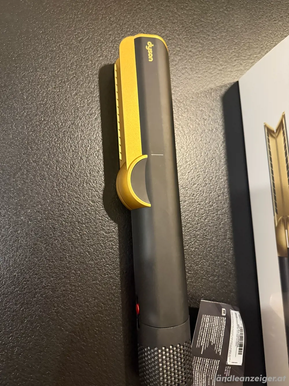 Dyson Airstrait - 2024