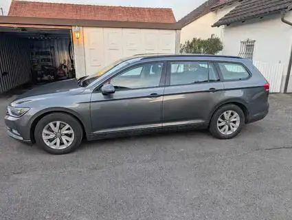 VW Passat