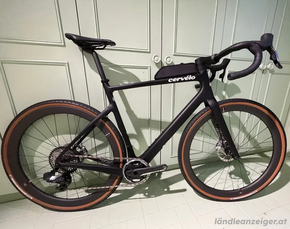 Cervelo Aspero 5 RED XPLR Kit Gravel Bike