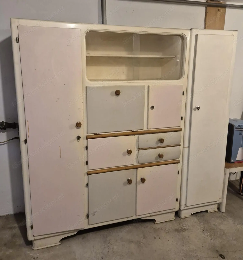 Retro Vintage, alter antiker Küchenschrank (Kredenz) 