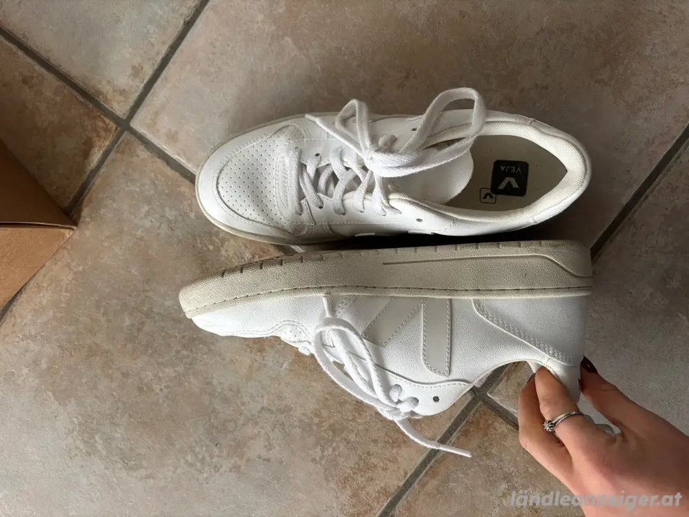 Veja Damen Sneaker Weiß 