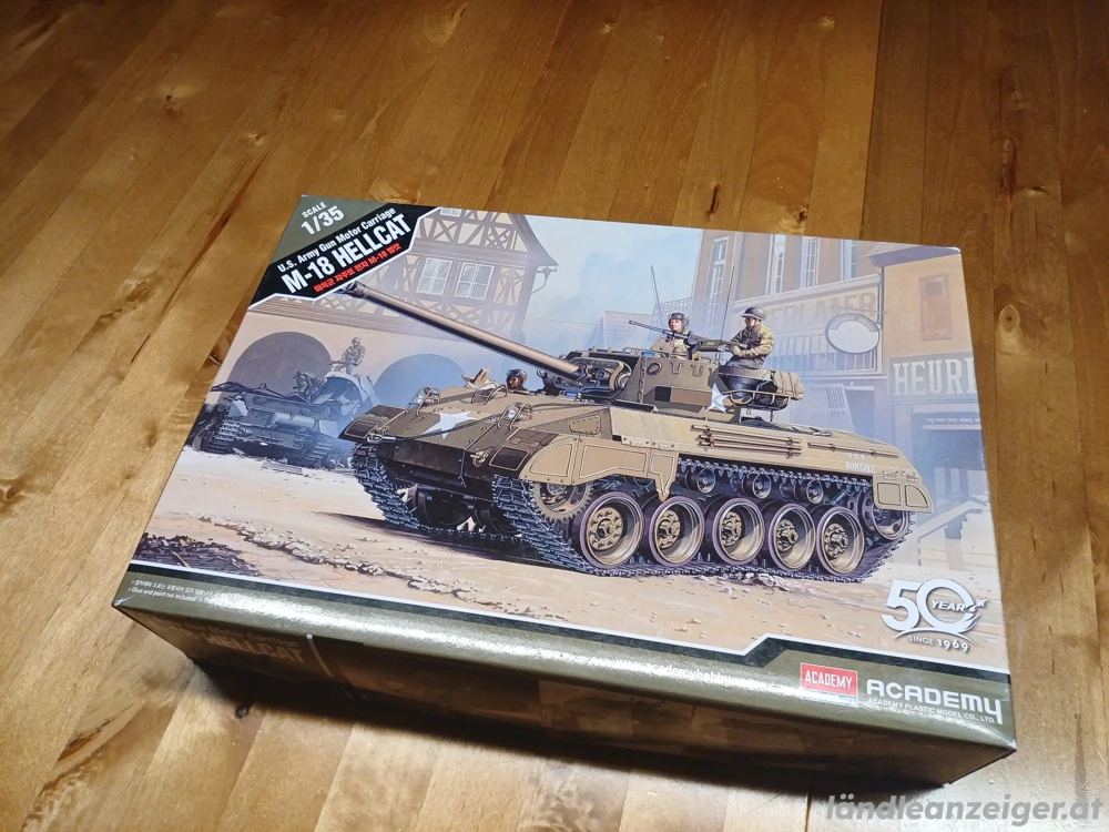 Academy M-18 Hellcat in 1:35