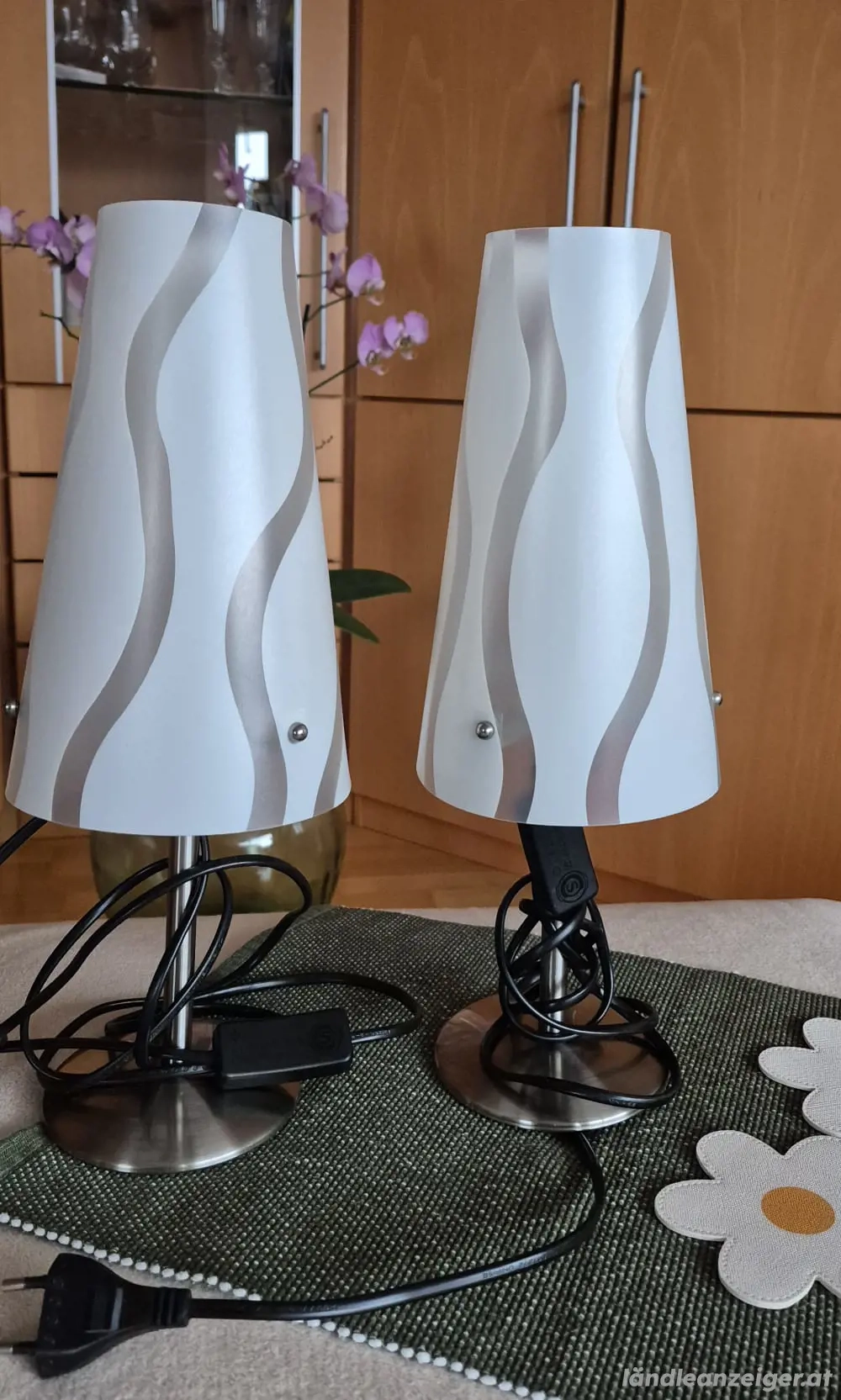 Lampe mit Glühbirne 