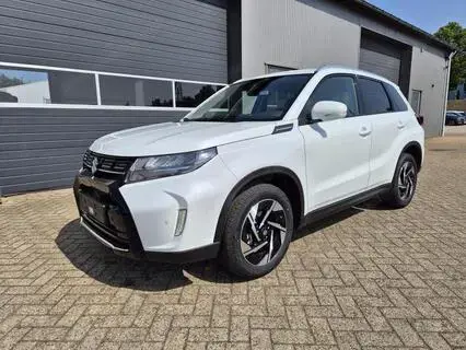 Suzuki Vitara 1.4 Boosterjet 129PS Hybrid Comfort+ Teilleder ...