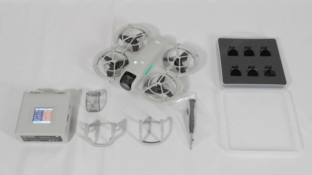 DJI Neo Drohne mit viel Zubehör