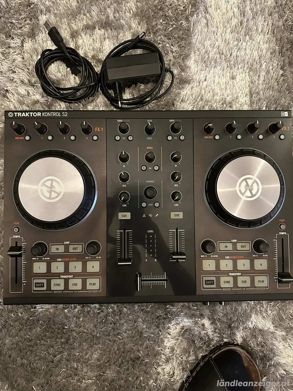 Traktor Kontrol S2 MK1