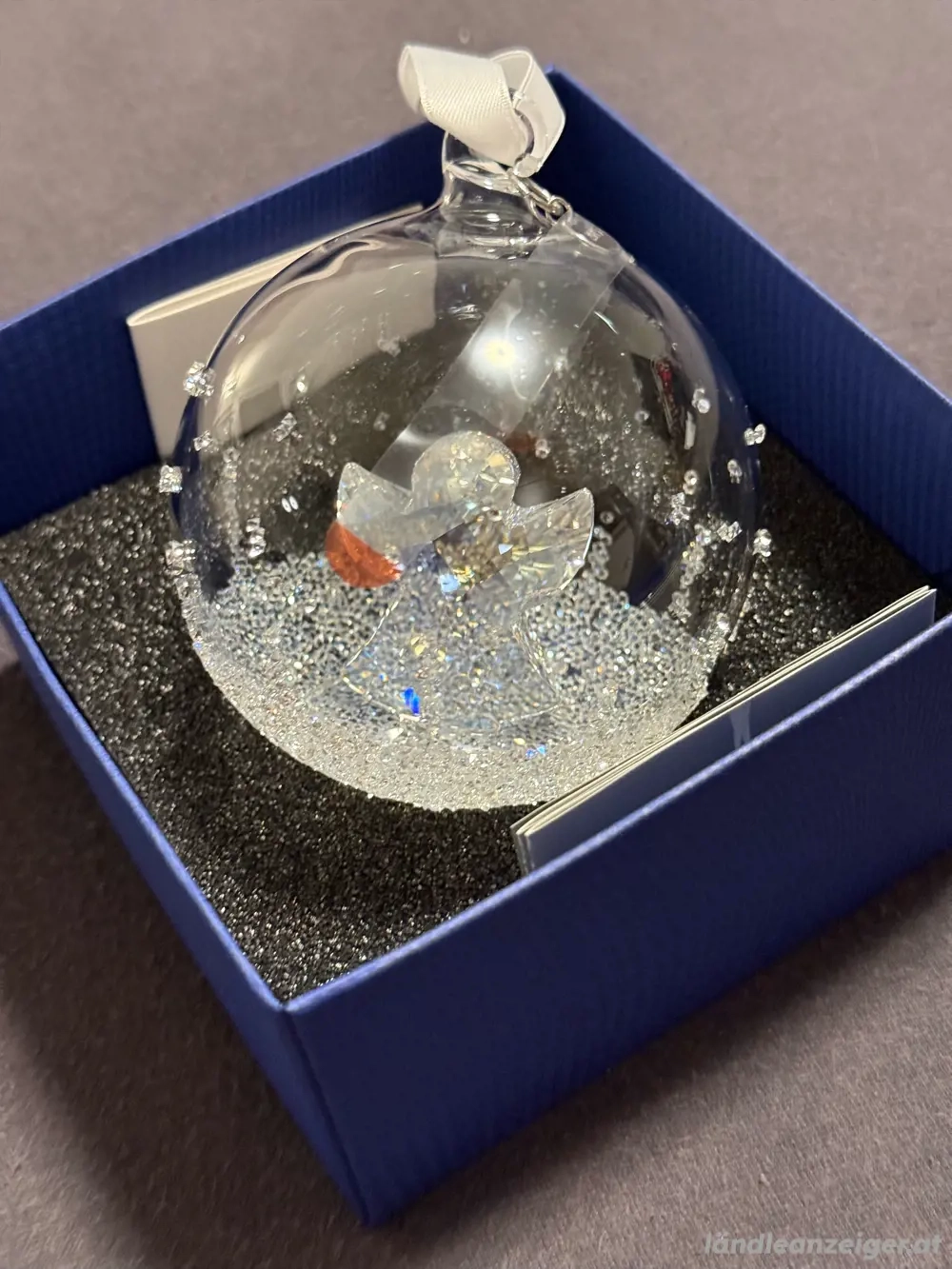 Neue Swarovski Weihnachskugel Engel 2015