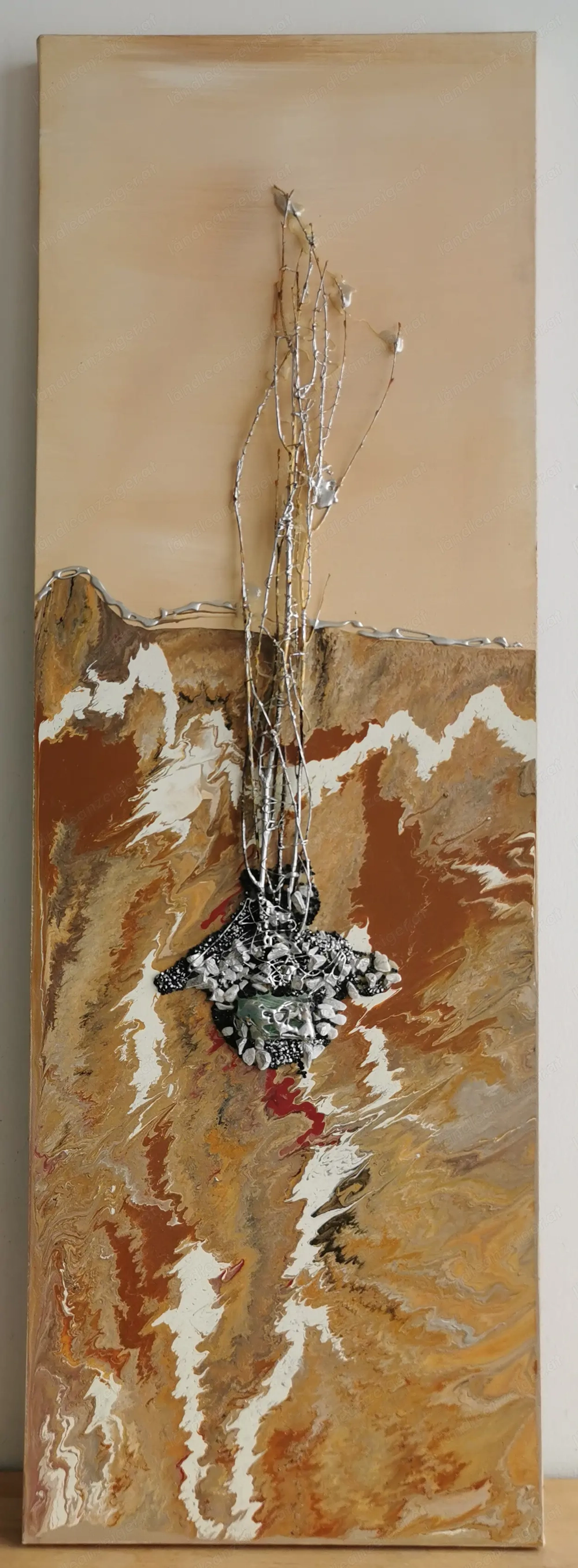 Originalbild, sandfarben mit 3D-Effekten, auf Holzrahmen gespannt 