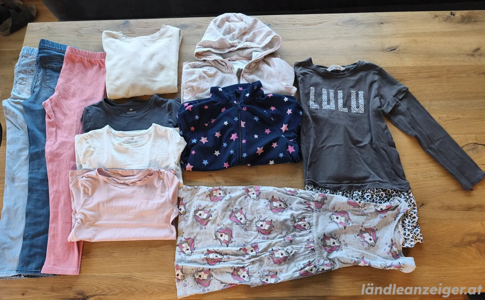 Mädchenkleidung gr. 134 140