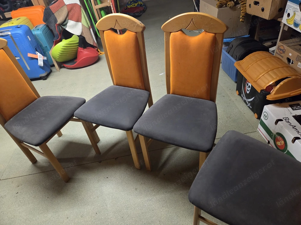 4 tolle überzogene Holzstühle in orange dunkelgrau