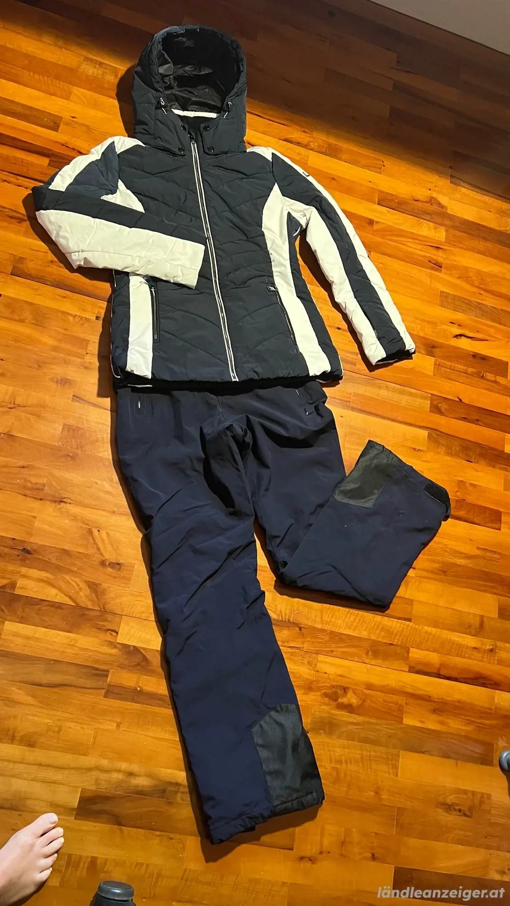 Damen Schianzug ( Dunkelblau Weiß)