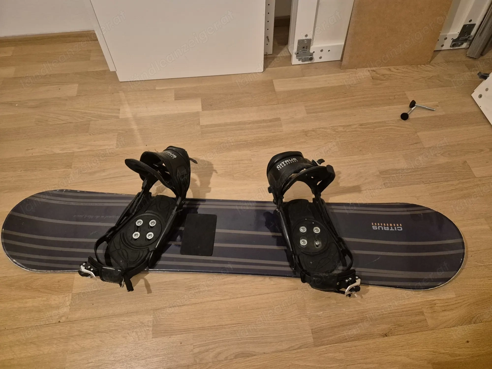 Anfänger Snowboard 128,5 cm lang