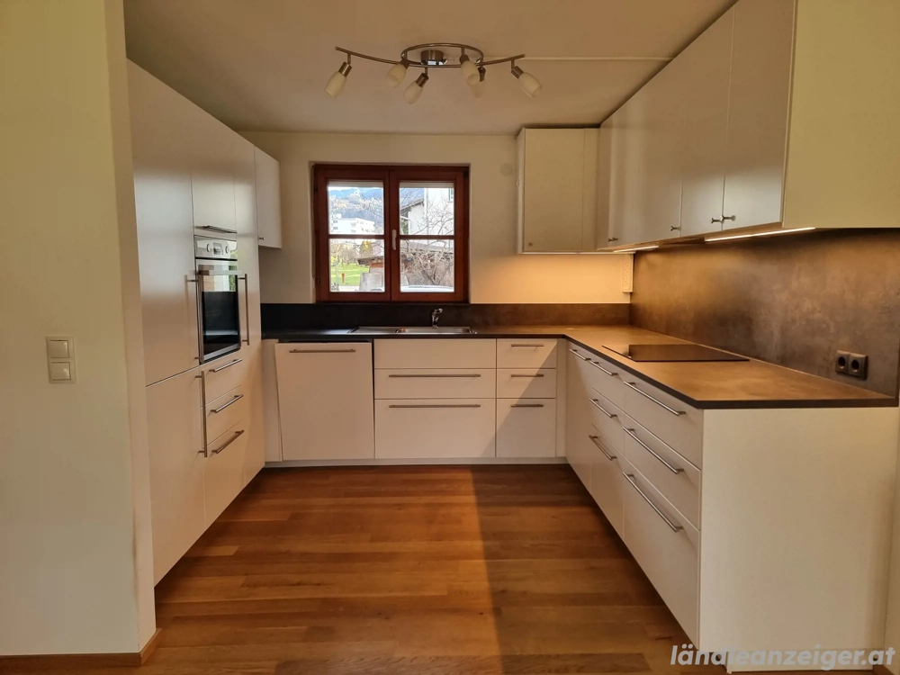 Ikea Küche mit Geräten