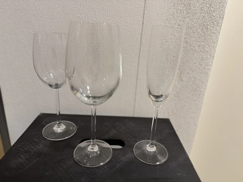 Leonardo Sekt, Weisswein und Rotweingläser