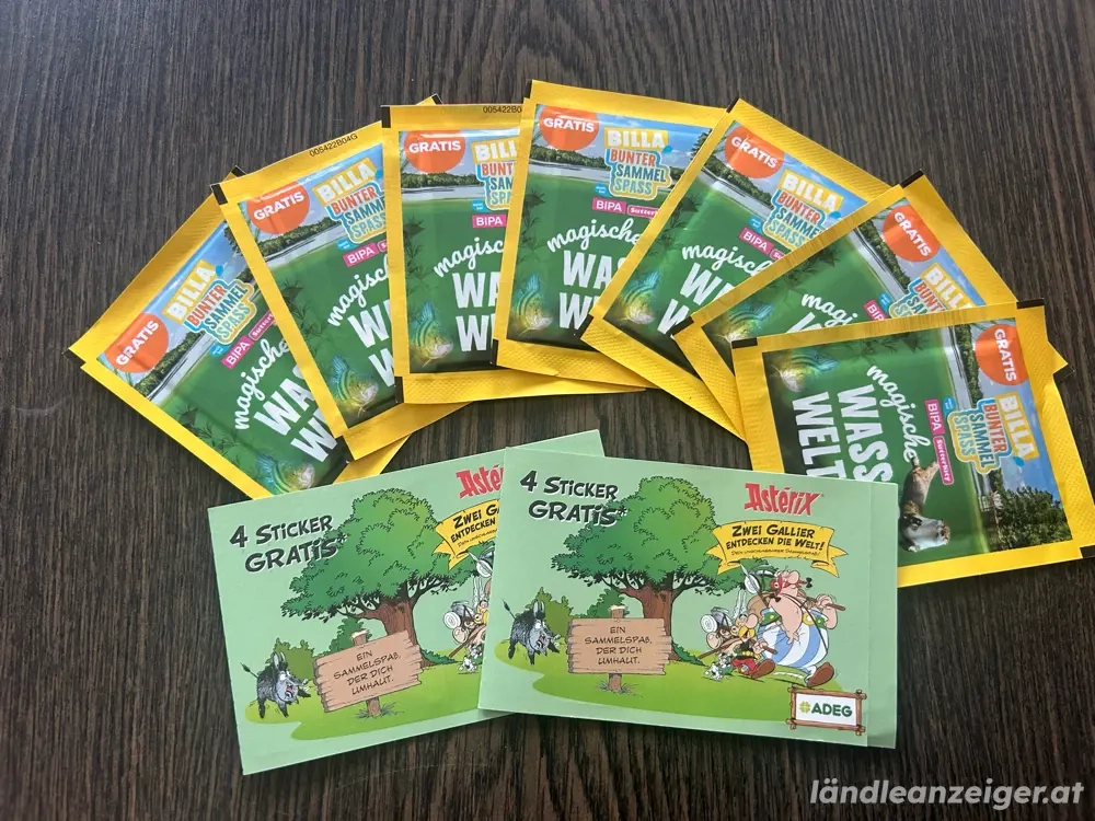 9 Packungen Sticker: 7x Wasserwelt, 2x Asterix