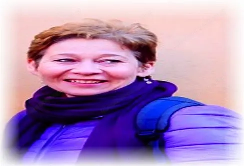 Hier ist eine Frau von 47 Jahren auf der Suche nach einem passenden Mann