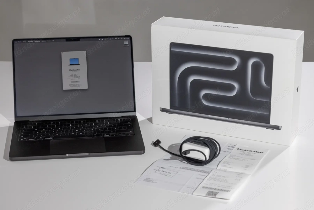 Apple Macbook Pro 14" M3 Pro 11 14 18GB Ram 512GB SSD