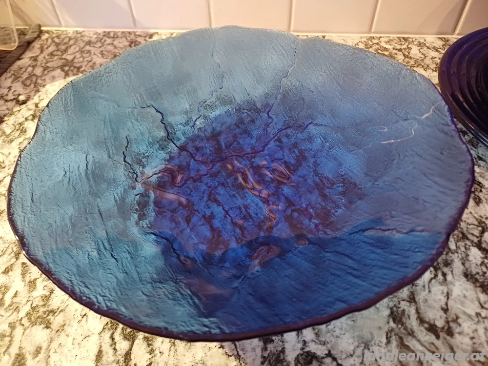 Glasschüssel blau 