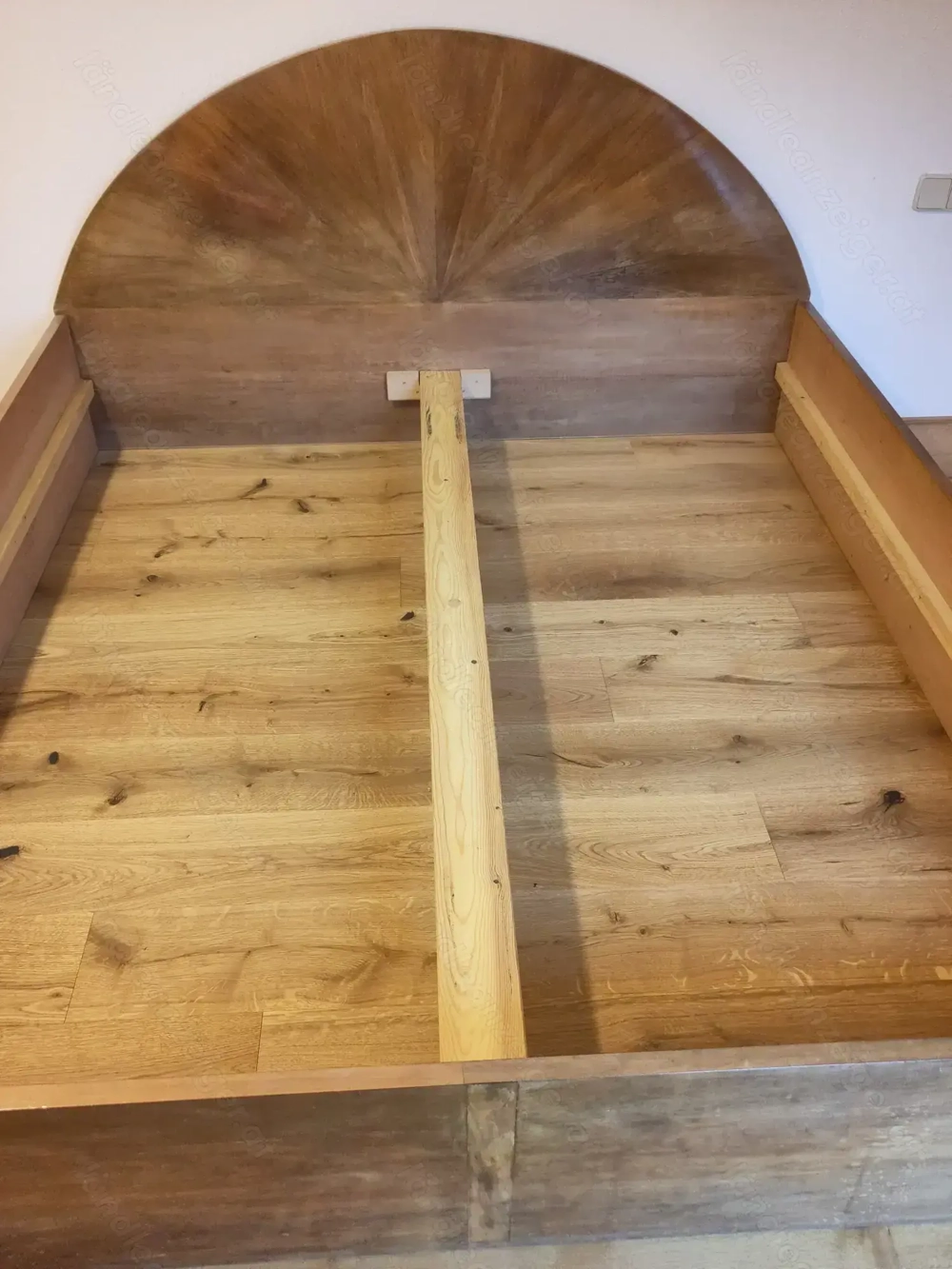 Bettgestell ohne Lattenrost