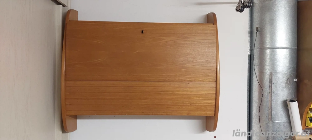 schöne Getränke Bar für zu Hause oder die Garage