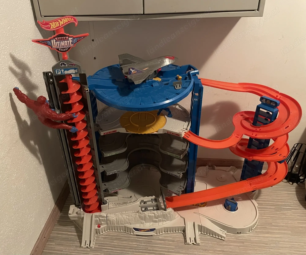 Hot Wheels Garage 