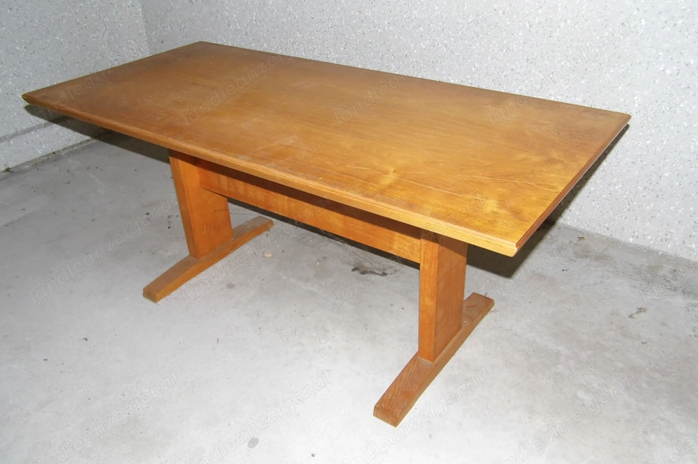 Couchtisch zu verschenken