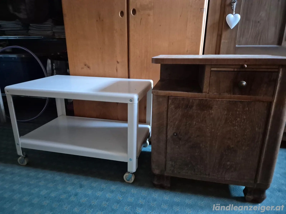 couchtisch und nachtkästchen zu verschenken