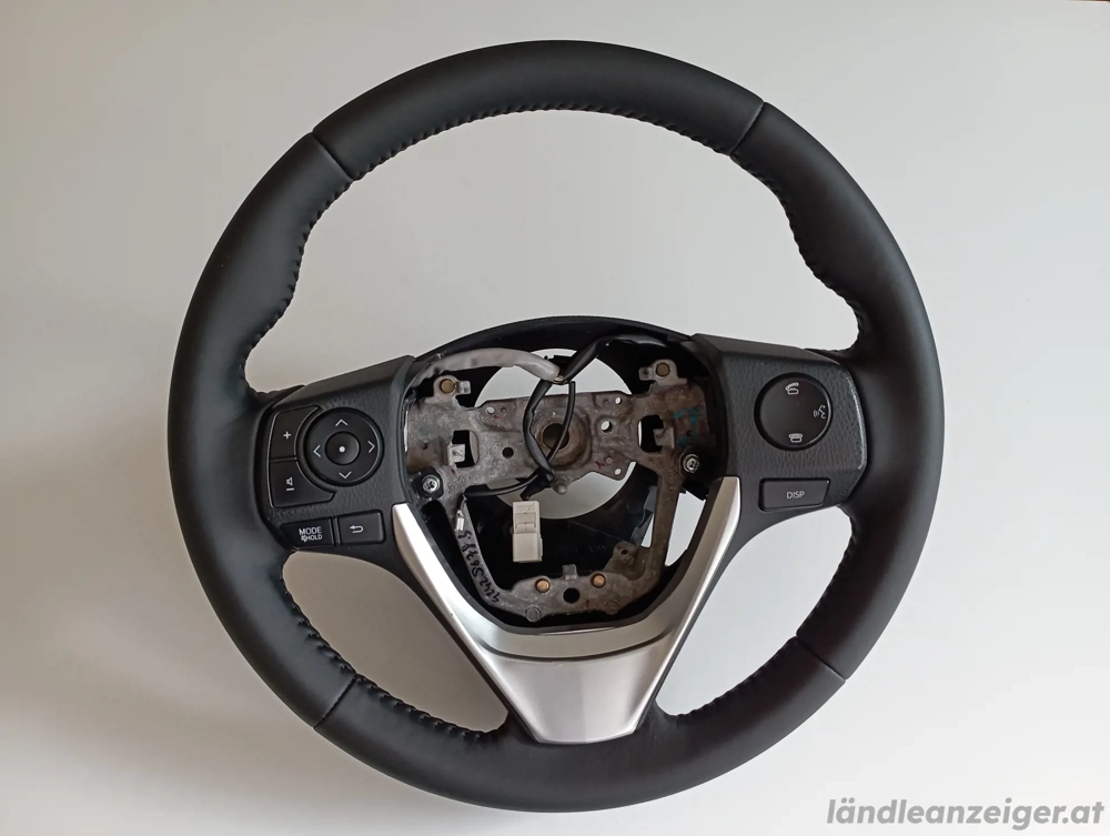 Leder Lenkrad Toyota Corolla - Auris 