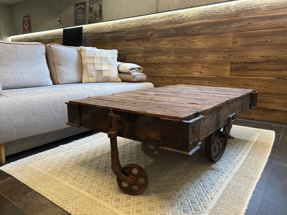 KARE Couchtisch - Railway Design - Massivholz  Metall