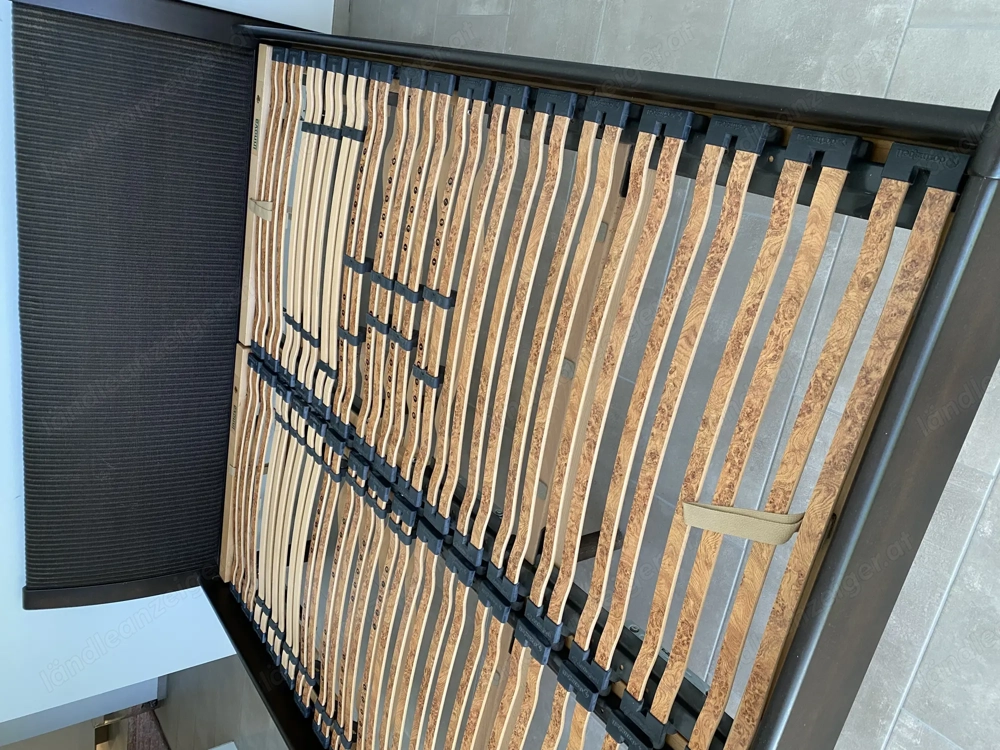 Doppelbett + Lattenroste 