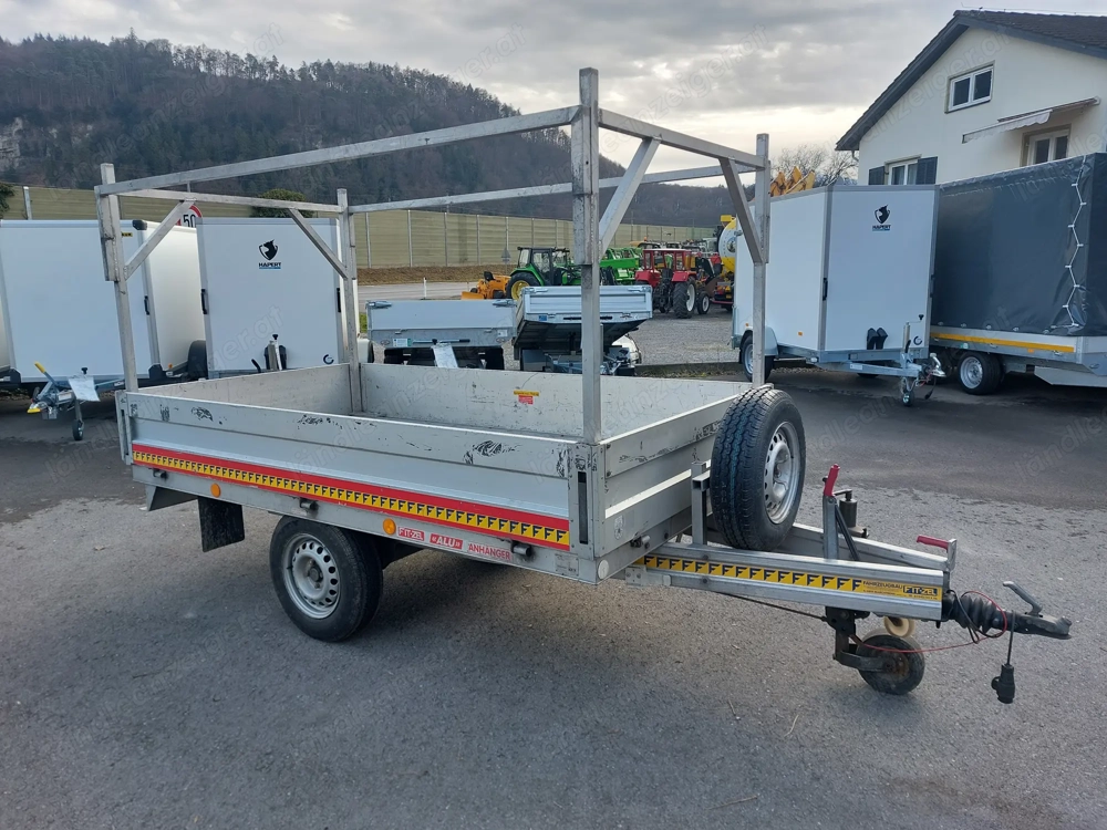 Anhänger Gebremst 1300kg