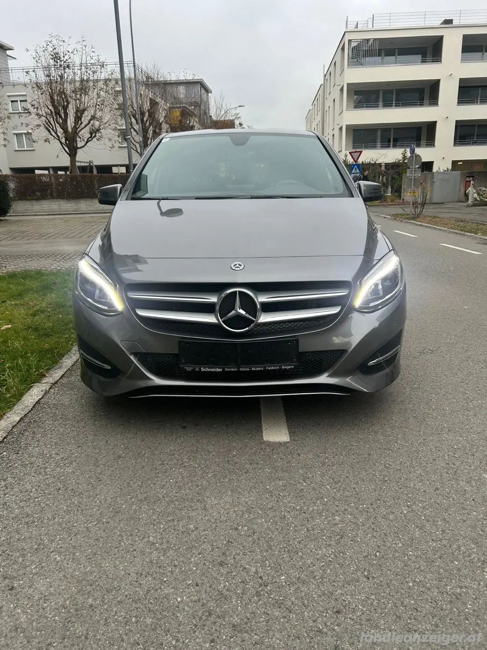 Mercedes Benz B 200 d