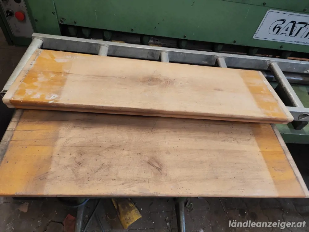 Treppenstufen Buche Holz alt 